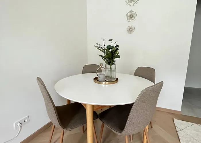 Luxurious One Near Schoenbrunn Palace Daire