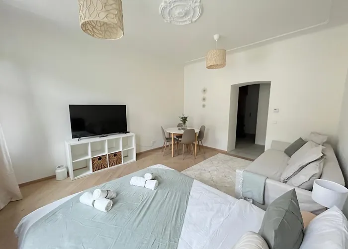 Daire Luxurious One Near Schoenbrunn Palace Viyana